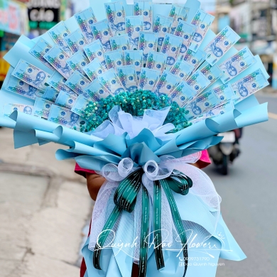 Hoa tiền tặng người thân 