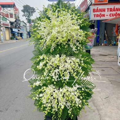 Kệ viếng- Giỏ Hoa chia buồn
