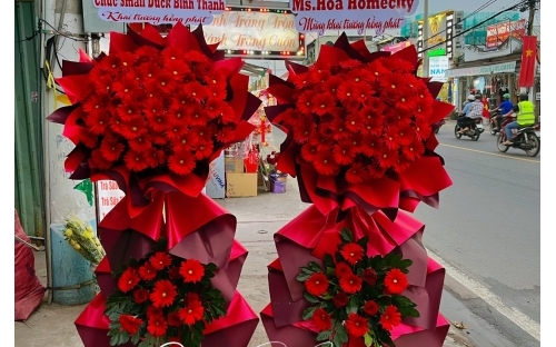 Cách Chọn Lẵng Hoa, Giỏ Hoa Khai Trương, Hoa Chúc Mừng Phù Hợp – Sang Trọng & Ý Nghĩa