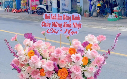 Dịch Vụ Giao Hoa Tươi Tại Phường Linh Chiểu – Nhanh Chóng, Đúng Hẹn, Hoa Luôn Tươi Mới!