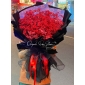 Bó hoa bi đỏ đen