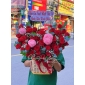 Giỏ hoa đỏ quận 12 hcm
