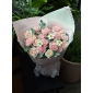 Bó hoa cẩm chướng hồng nhạt 