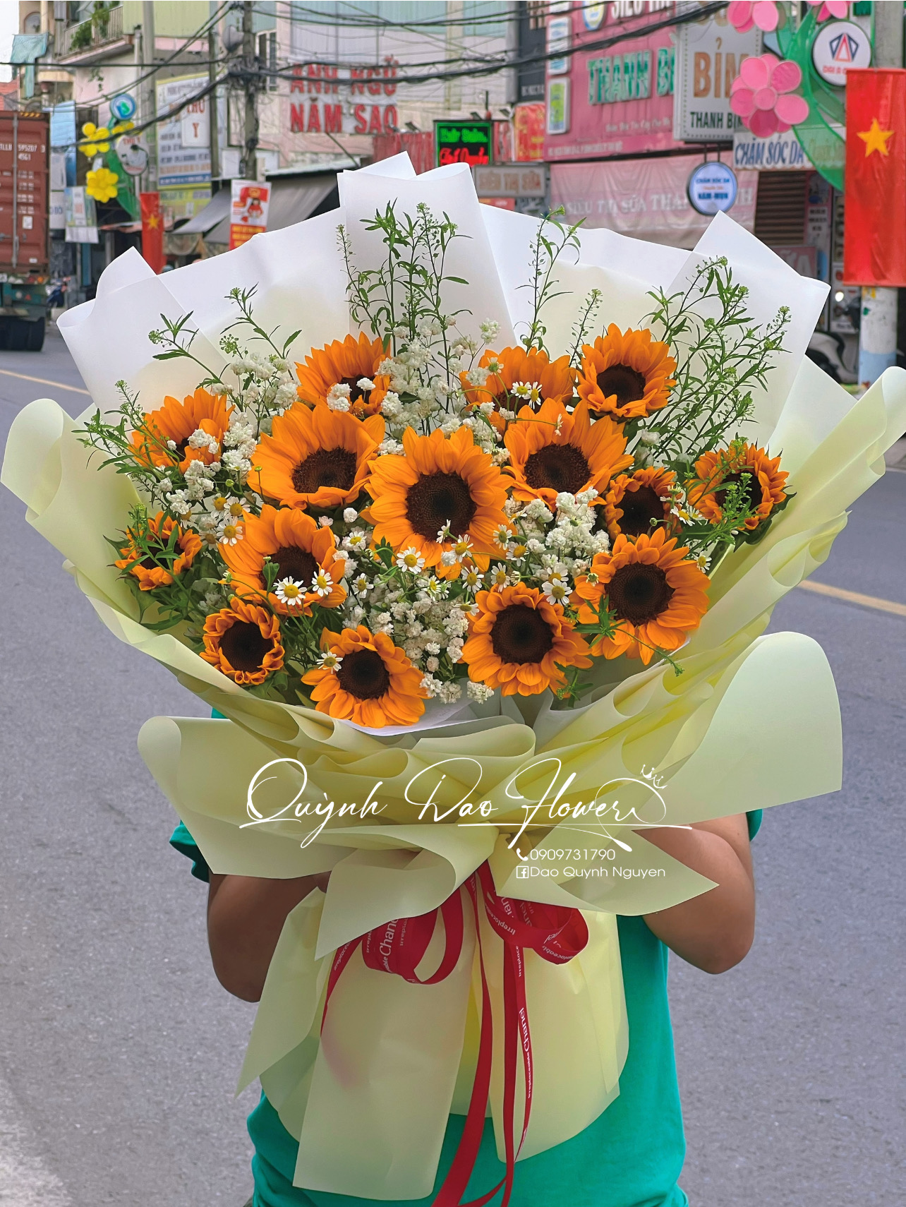 Bó hoa hướng dương to đẹp thủ Đức 