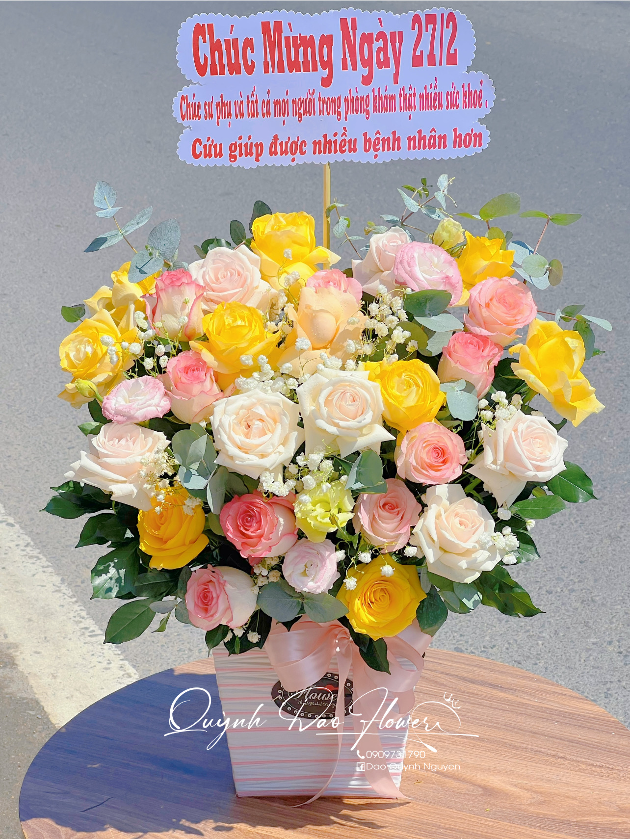 Giỏ hoa mừng ngày 27/2