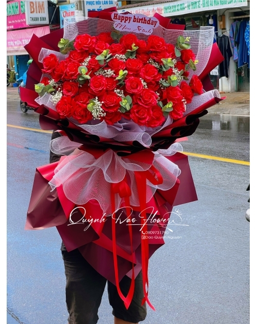 Bó hoa sáp cao cấp màu đỏ khổng lồ 