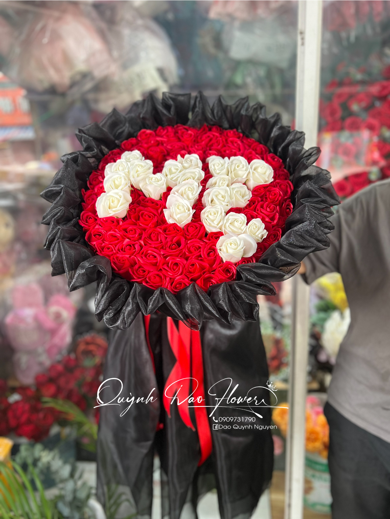 Bó hoa voan chữ mẹ