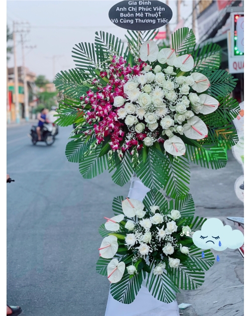 Kệ viếng 2 tầng Hồng môn rẻ đẹp 