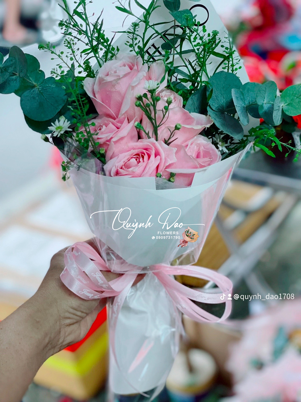 Bó hoa màu Hồng nhỏ xinh