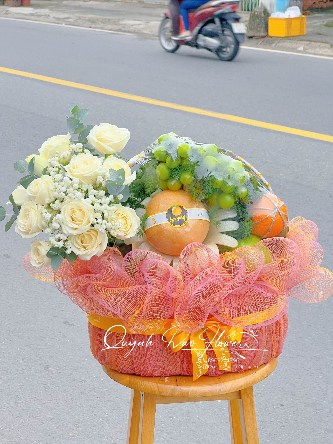 Giỏ trái cây đám dỗ