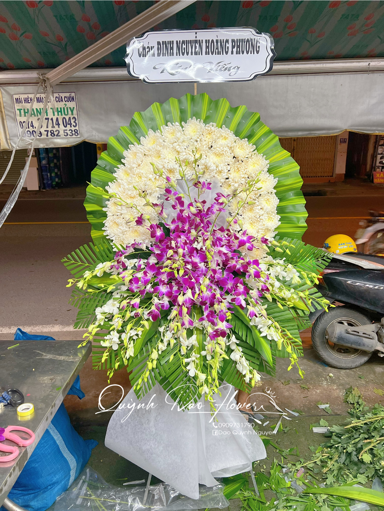 Kệ viếng lan tím thuận an