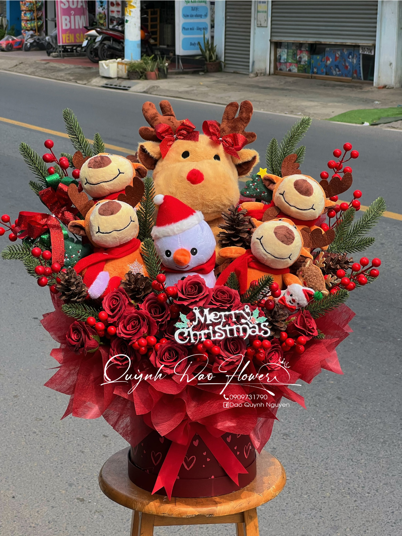 Hộp gấu bông tuần Lộc noel