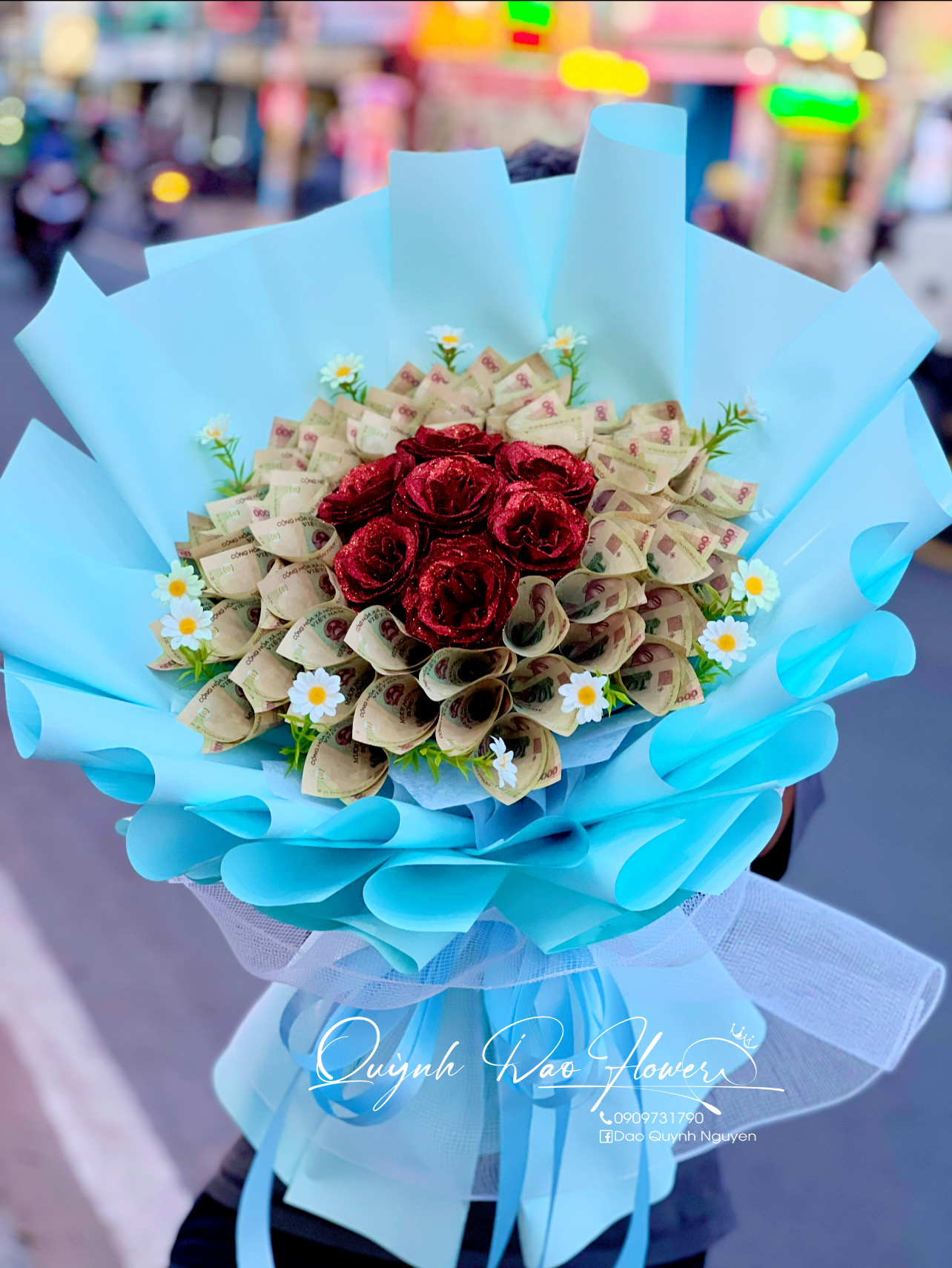 Bó hoa tiền 10k tặng bạn trai