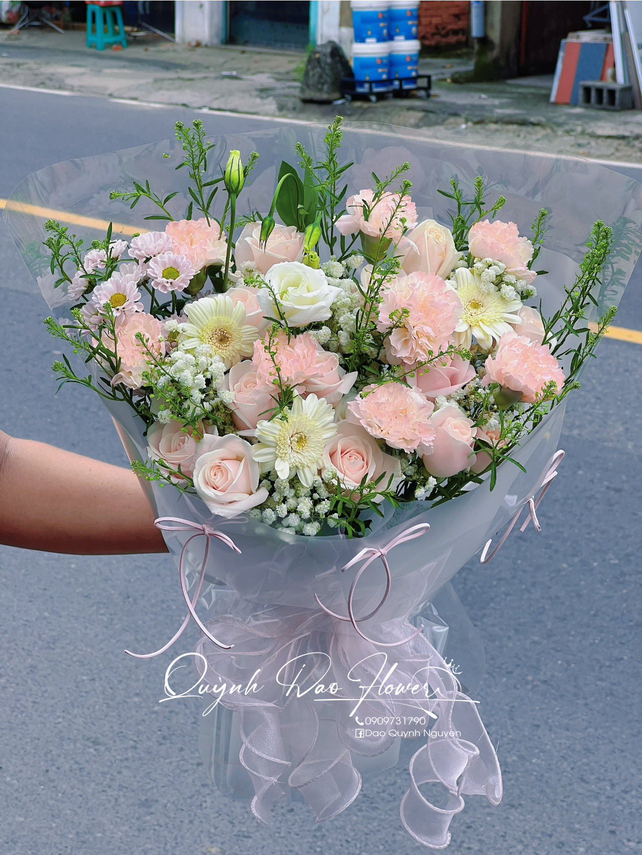 Bó hoa mix tone hồng  linh trung