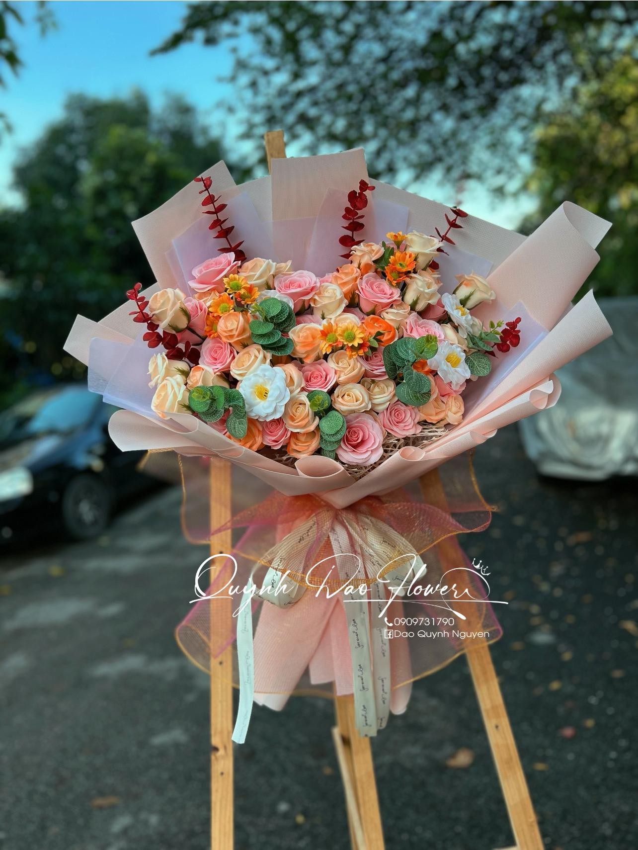 Bó hoa sáp tone cam cao cấp 