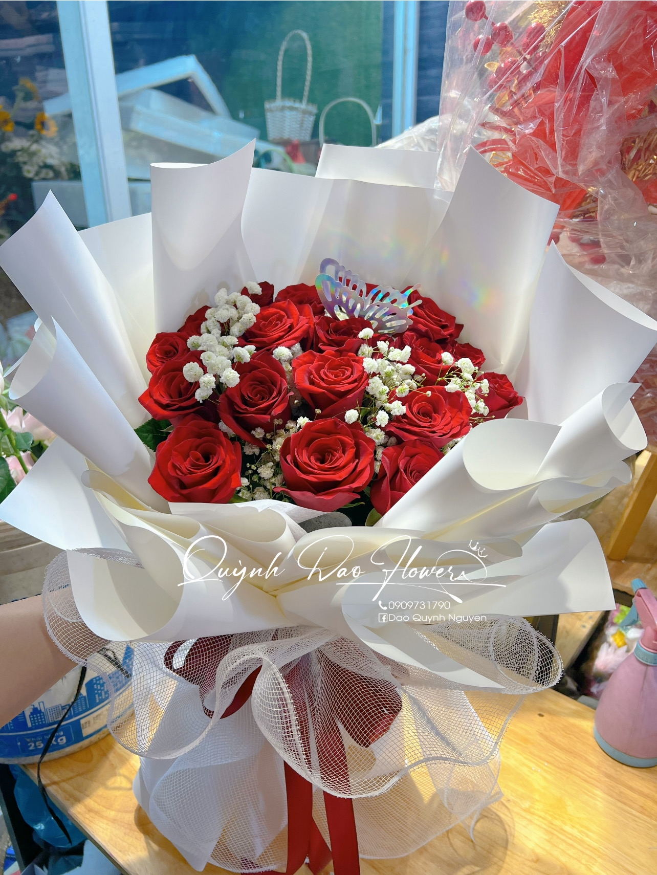 Bó hoa đỏ bình chiểu 