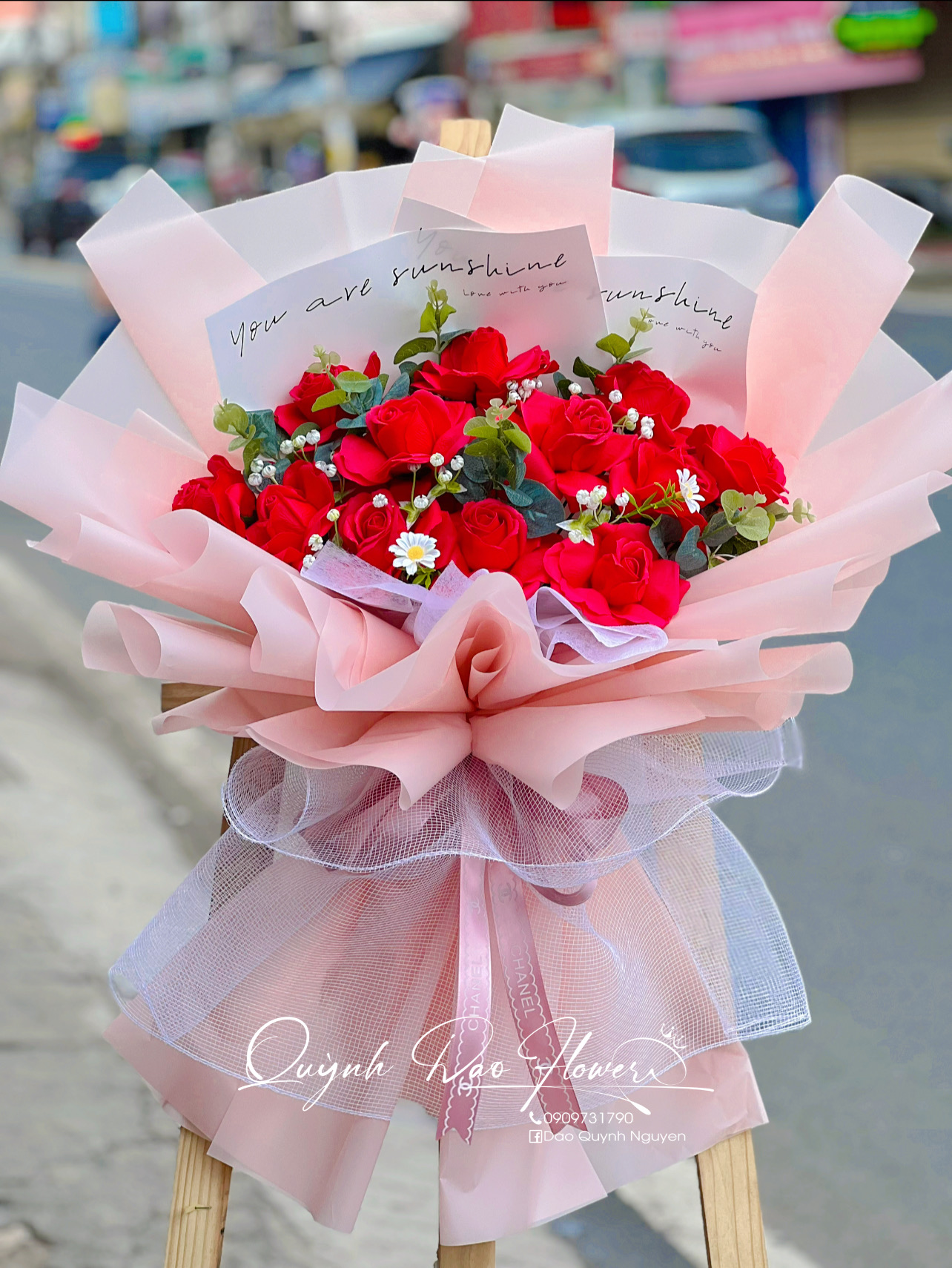 Bó hoa sáp đỏ tặng người iu