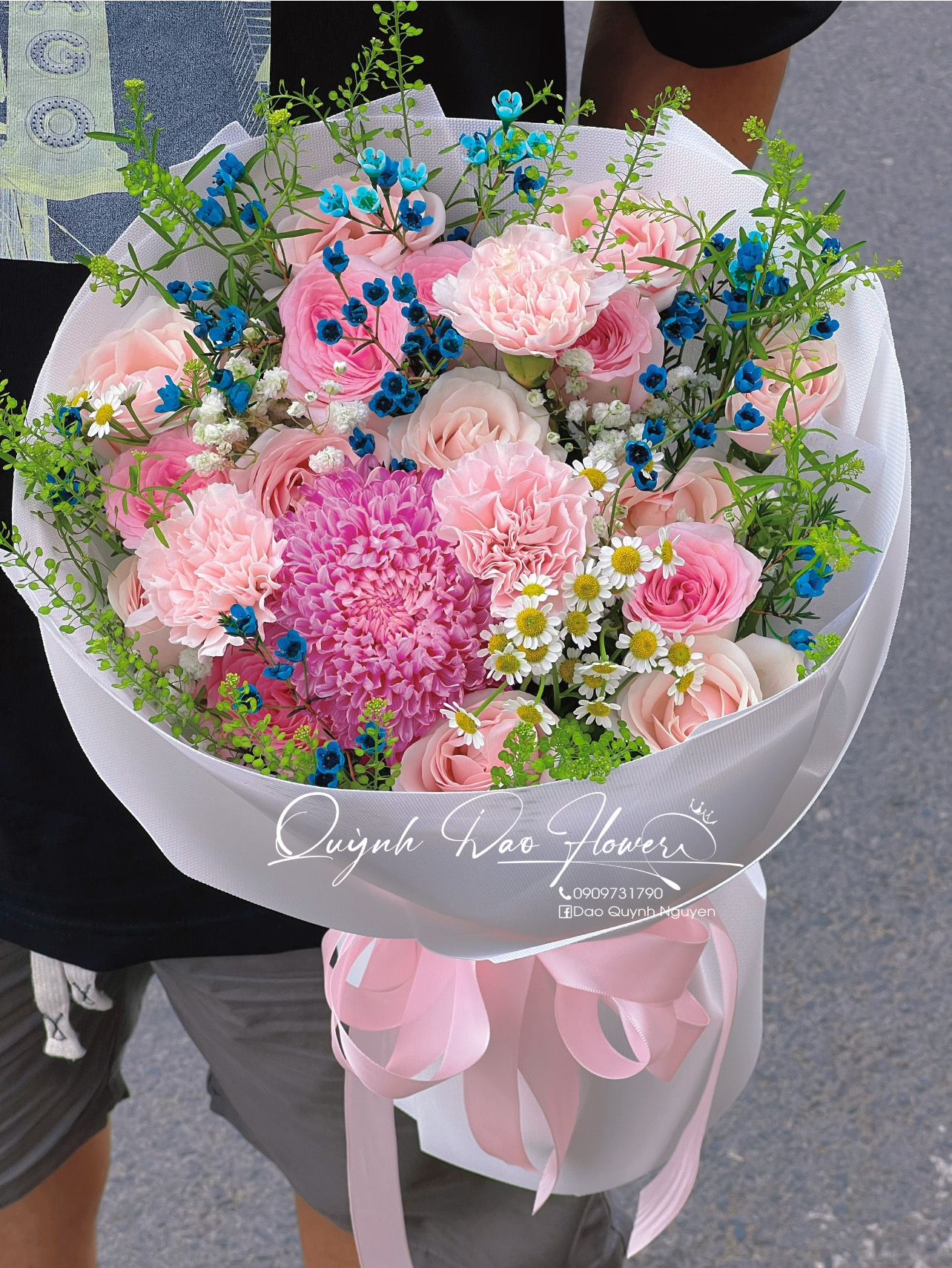 Bó hoa hồng mix thanh liễu