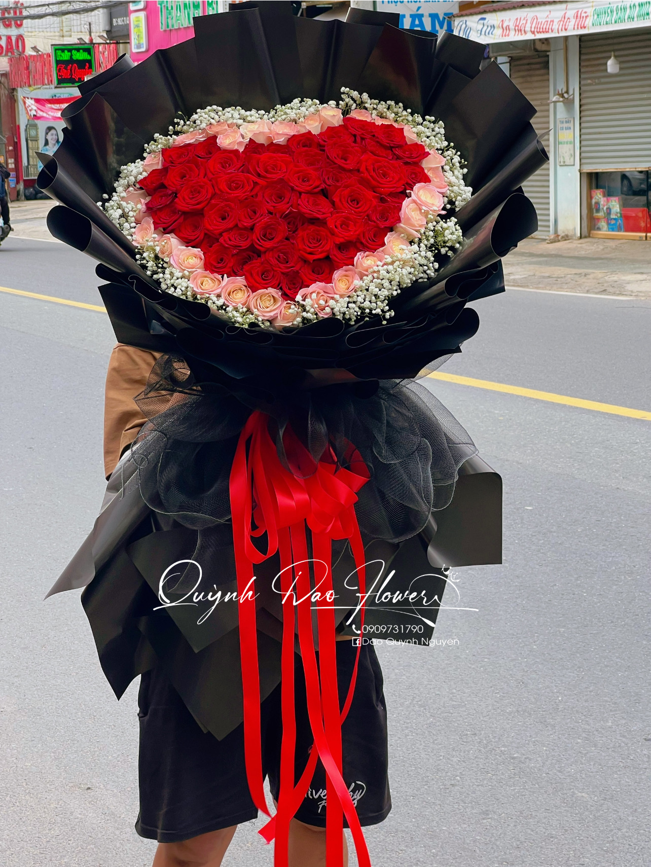 Bó hoa trái tim khổng lồ 