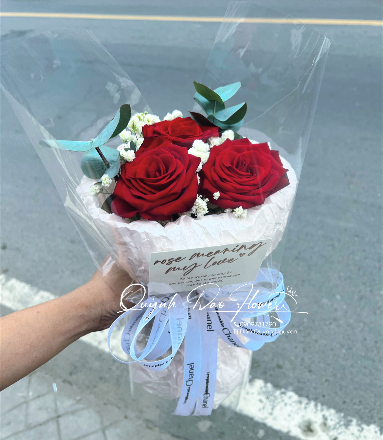 Bó hoa hồng 3 bông