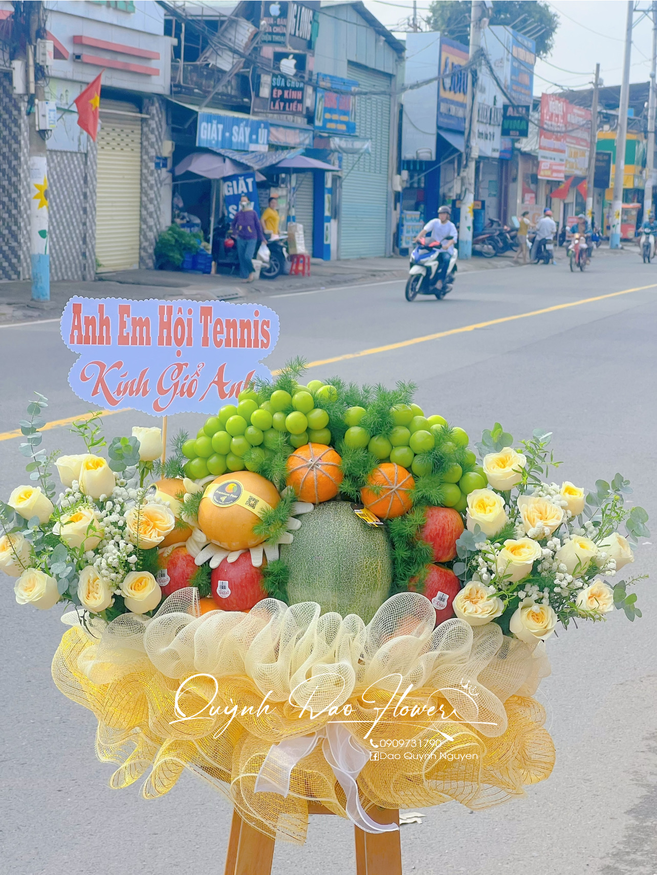 Giỏ trái cây to đi đám giỗ