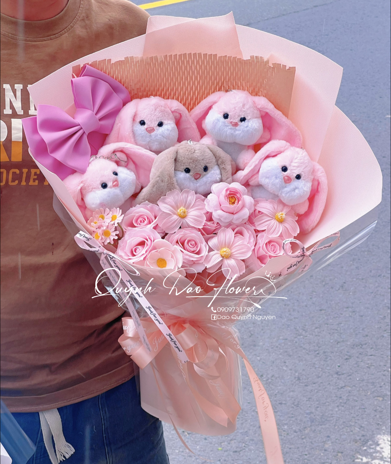 Bó hoa thỏ 20/10