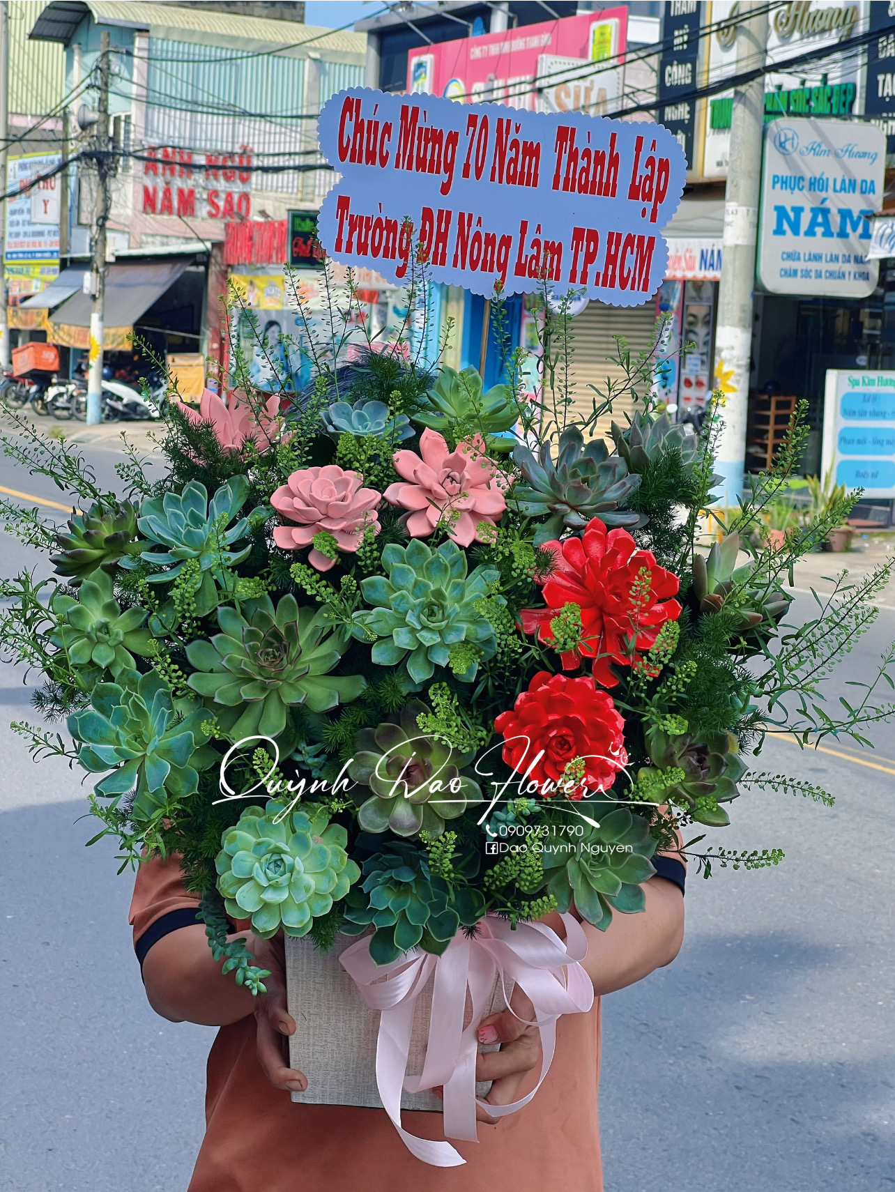 Hoa sen đá 1 triệu 