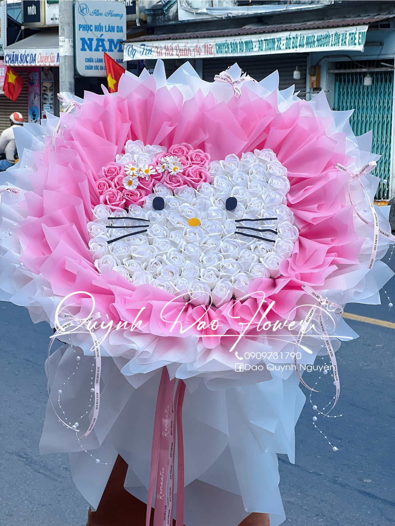 Hello kitty to đẹp 