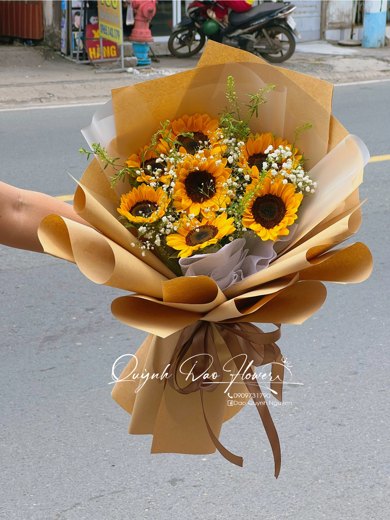 Bó hoa tốt nghiệp gần linh trung thủ Đức 