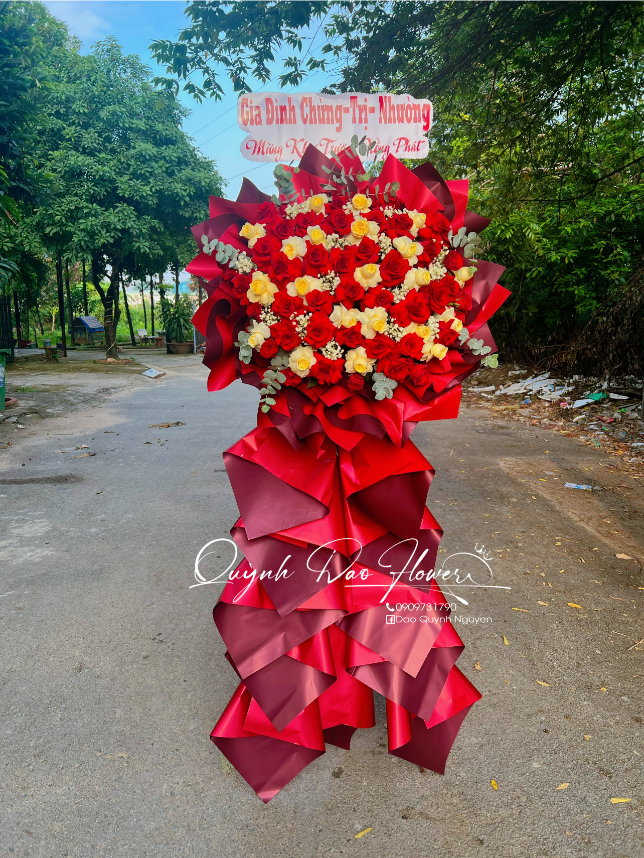 Kệ khai trương, kệ chúc mừng, lễ tri ân 