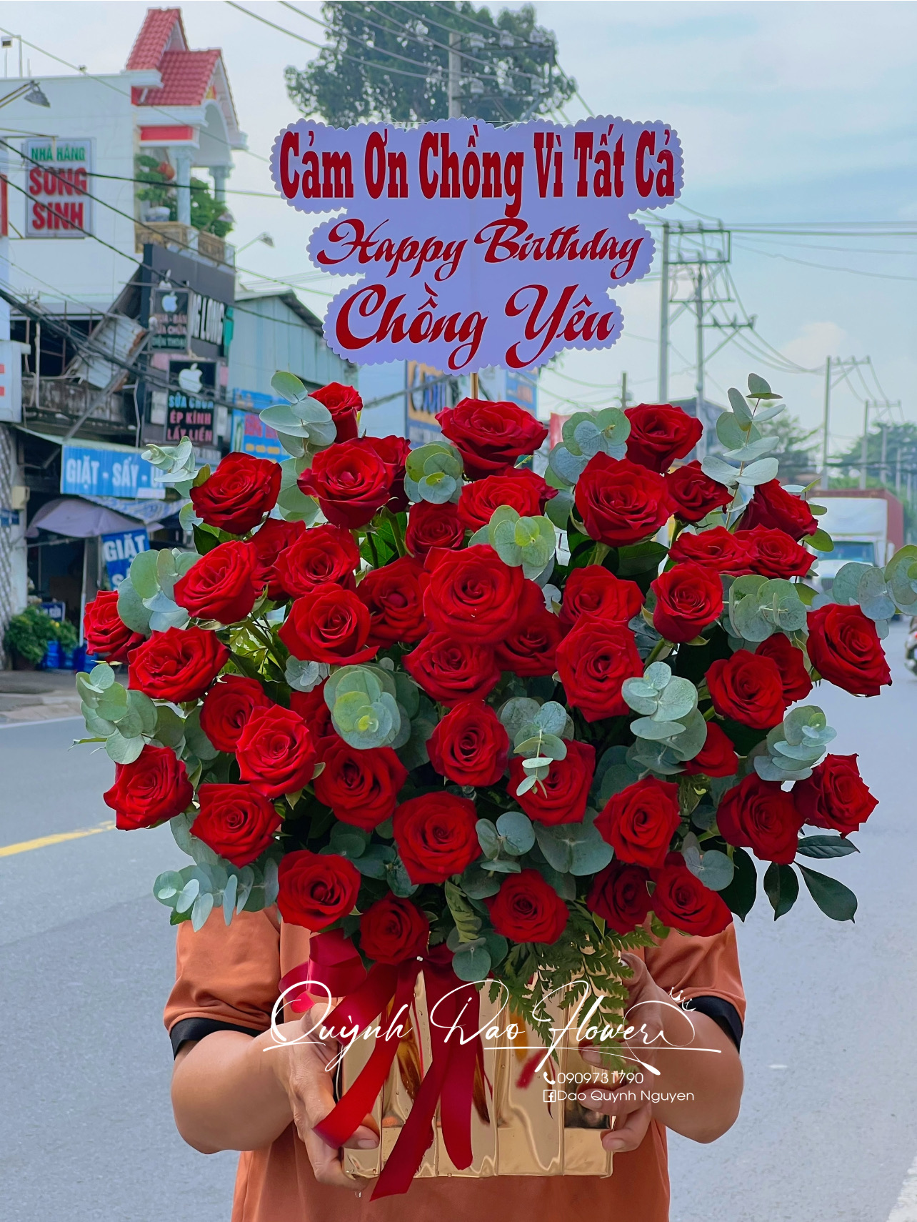 Giỏ hoa Hồng đỏ phường Linh chiểu