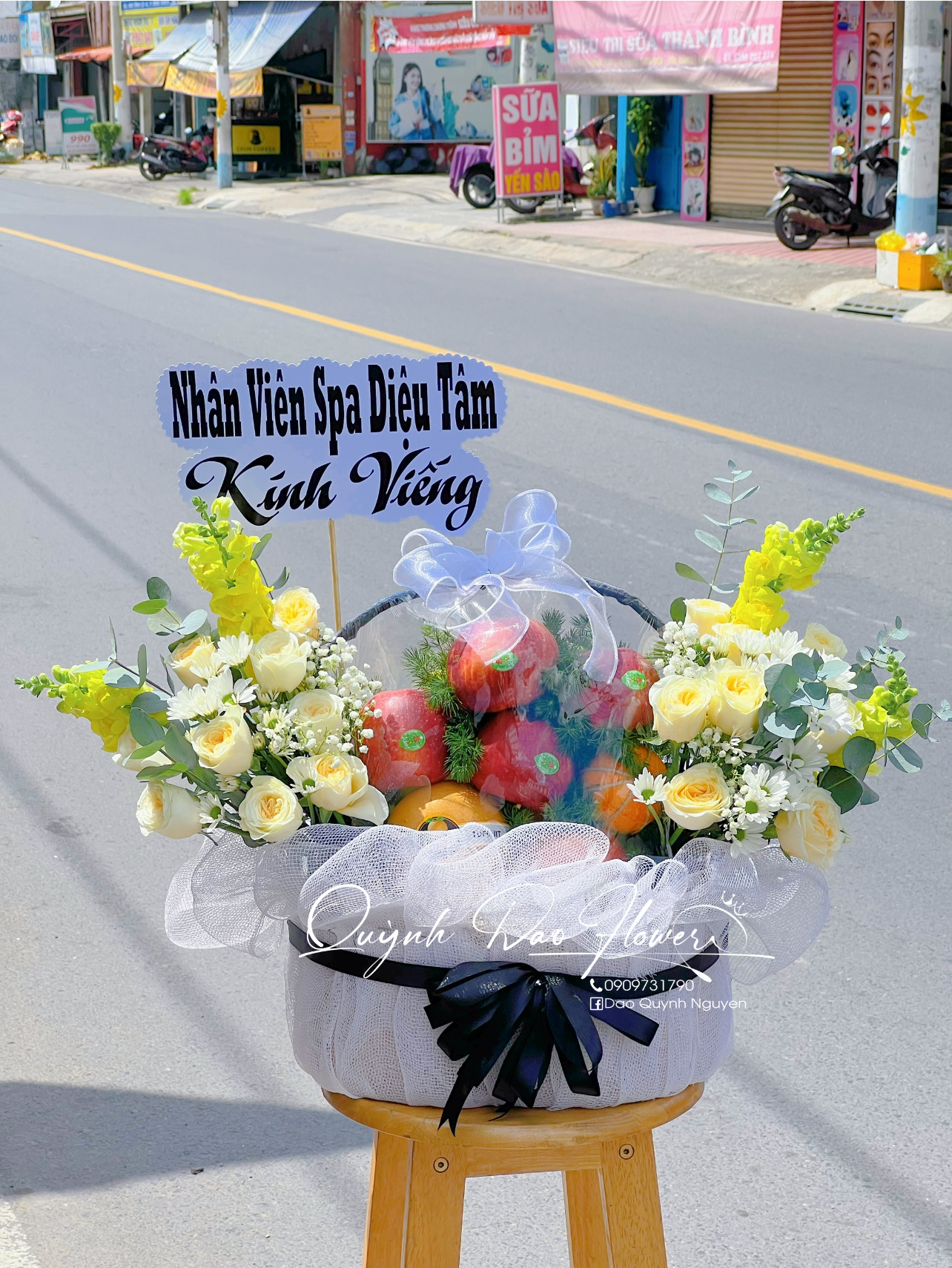 Giỏ trái cây viếng đám tang 
