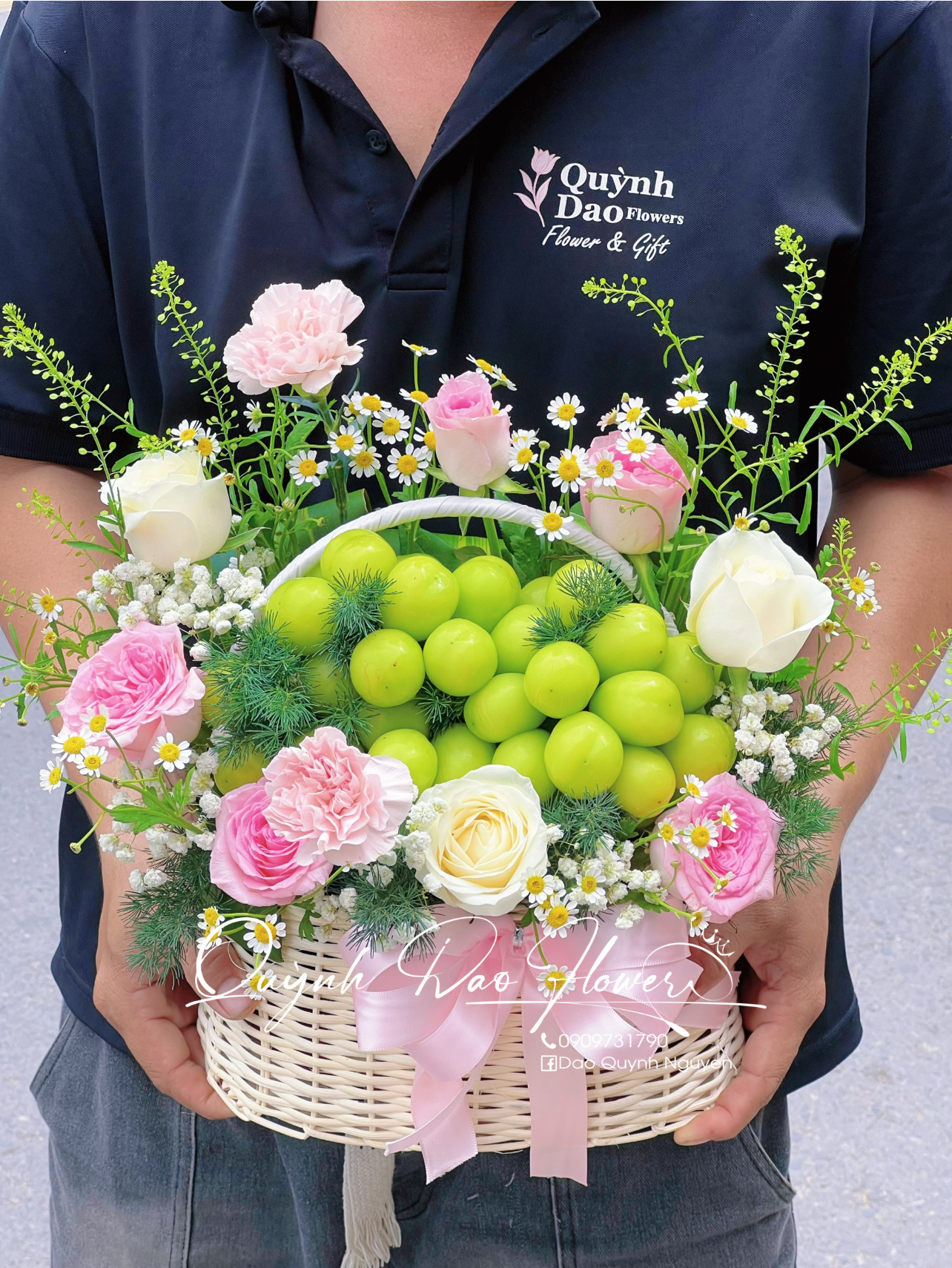 Giỏ nho tặng mẹ