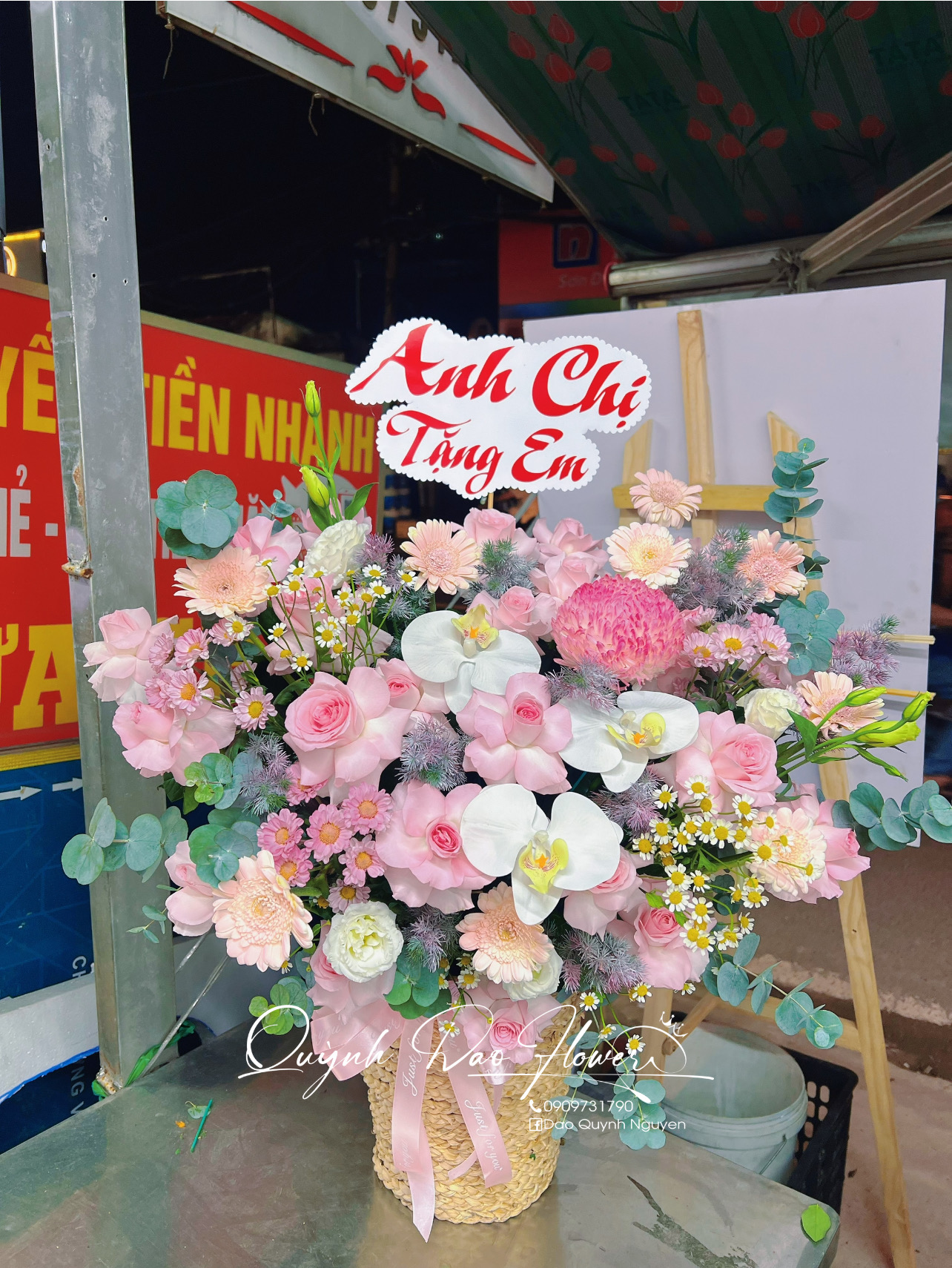 Hoa để bàn thủ Đức 