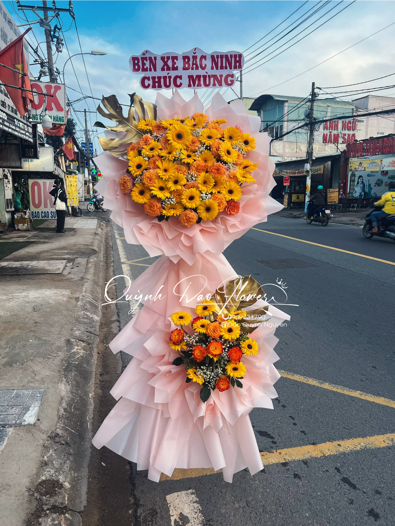 Kệ hoa đồng tiền 