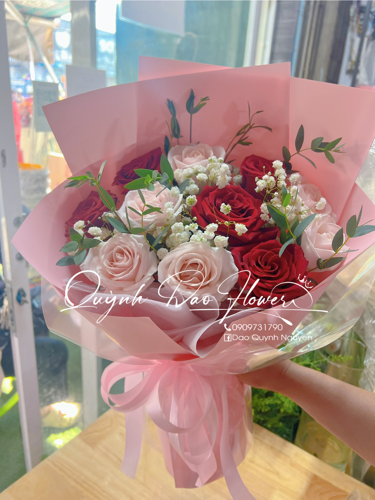 Hoa tươi bình chiểu thủ Đức 