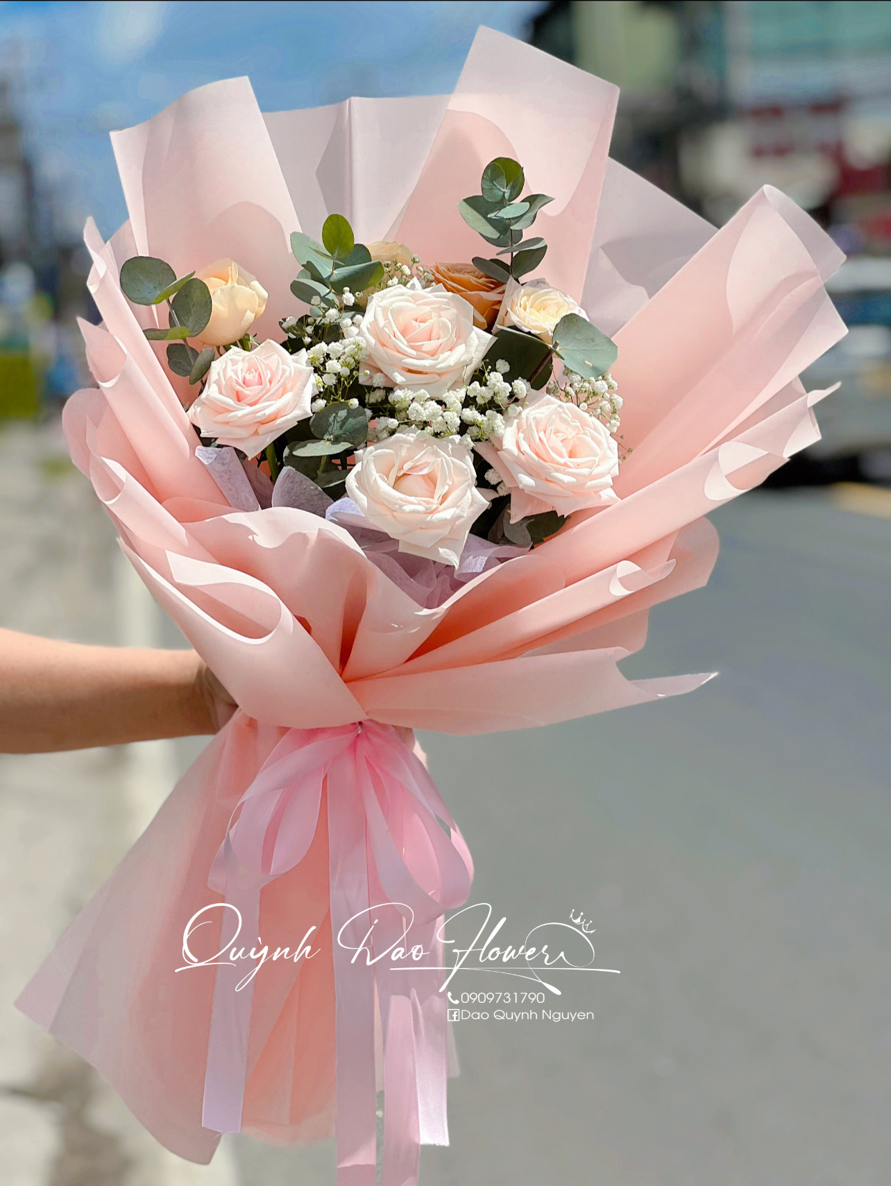 Bó hoa tặng tốt nghiệp nhỏ