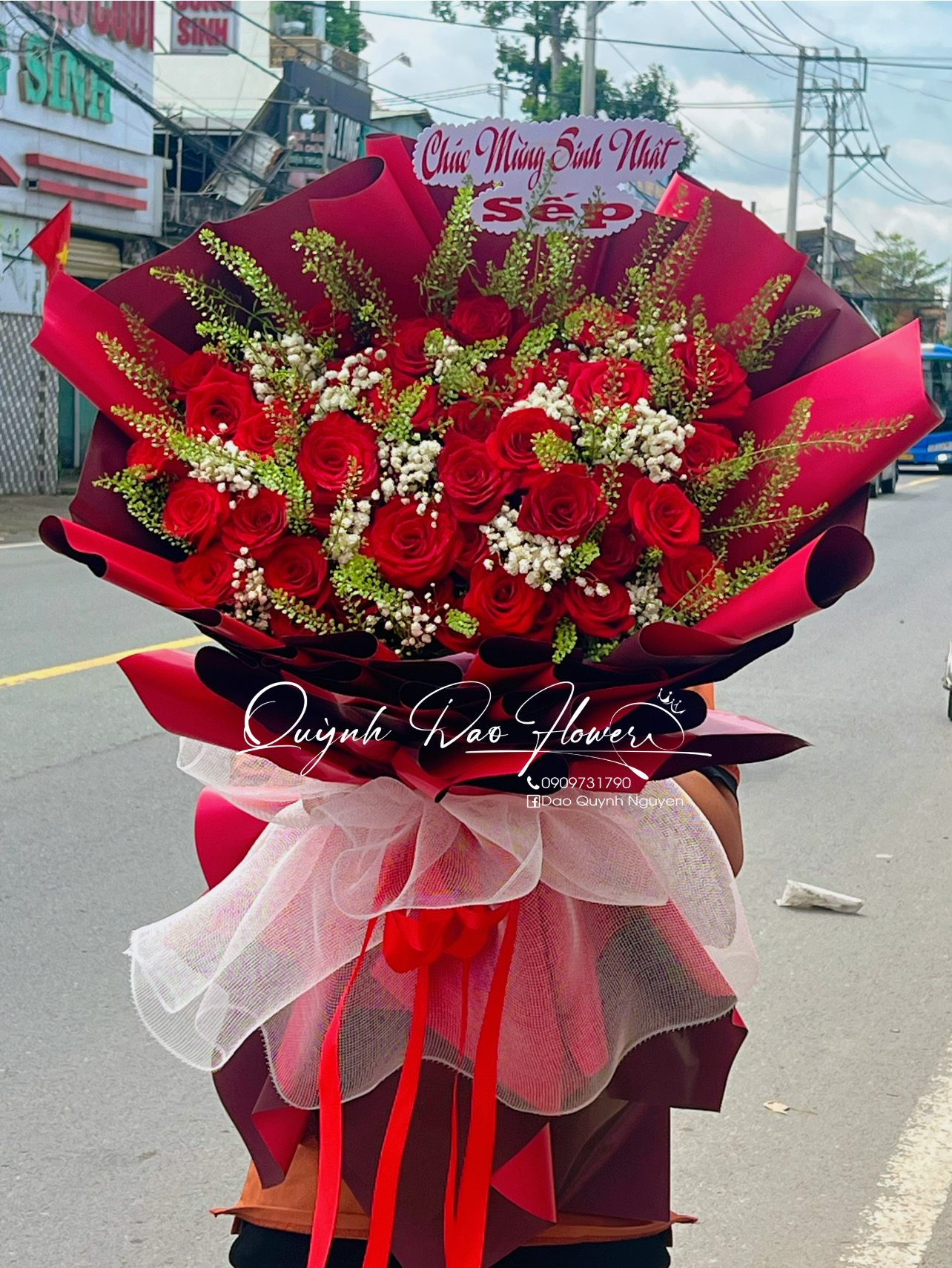Bó hoa 50 bông hồng đỏ