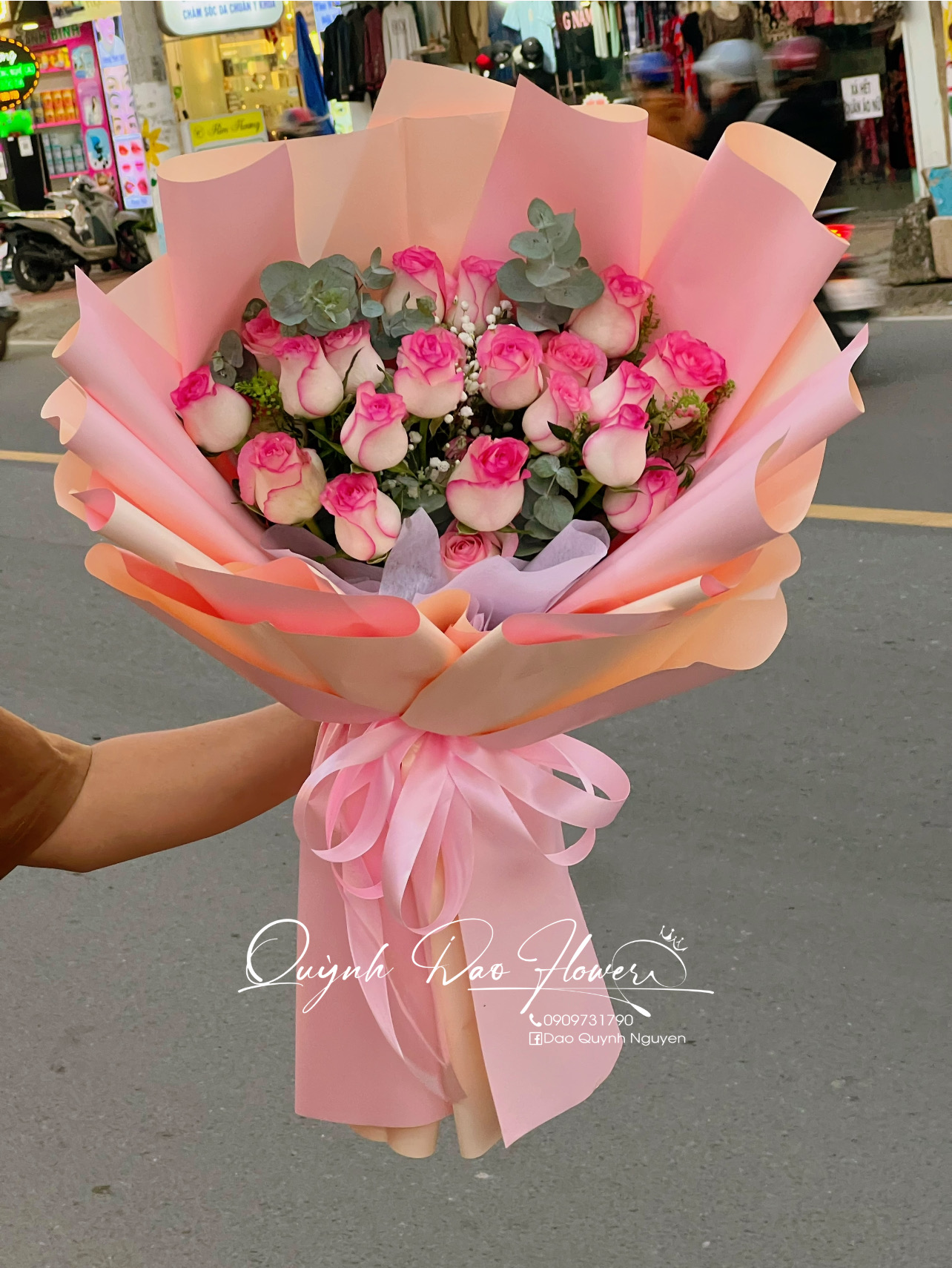 Bó hoa hồng tươi  tặng sinh nhật vợ