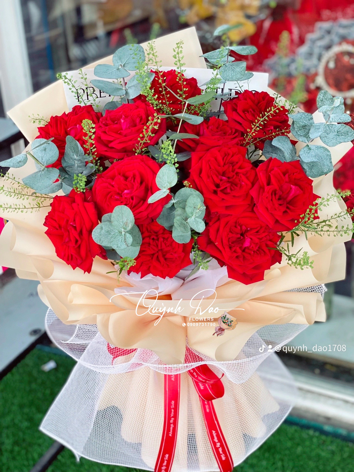 Bó hoa Hồng đỏ tặng sếp