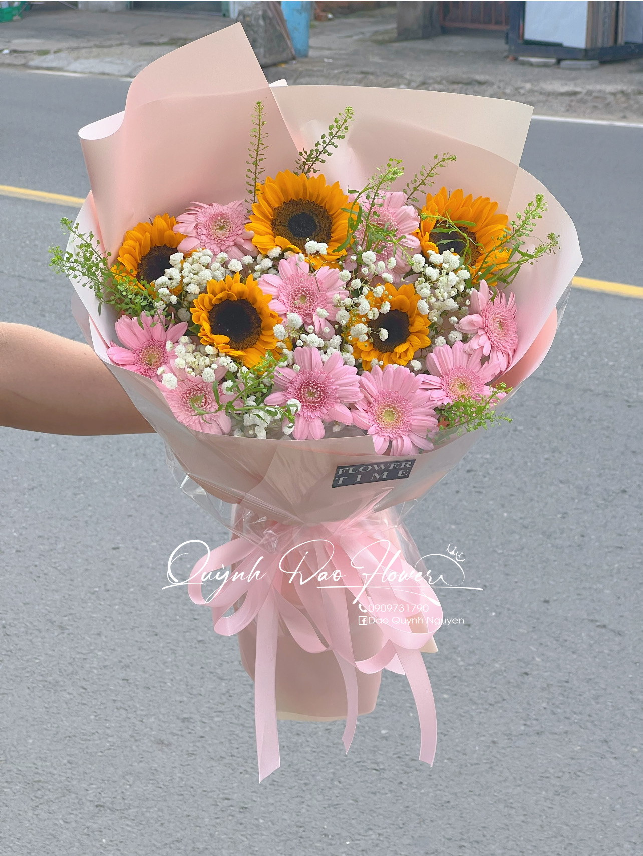 Bó hoa hướng mix hoa đồng tiền 