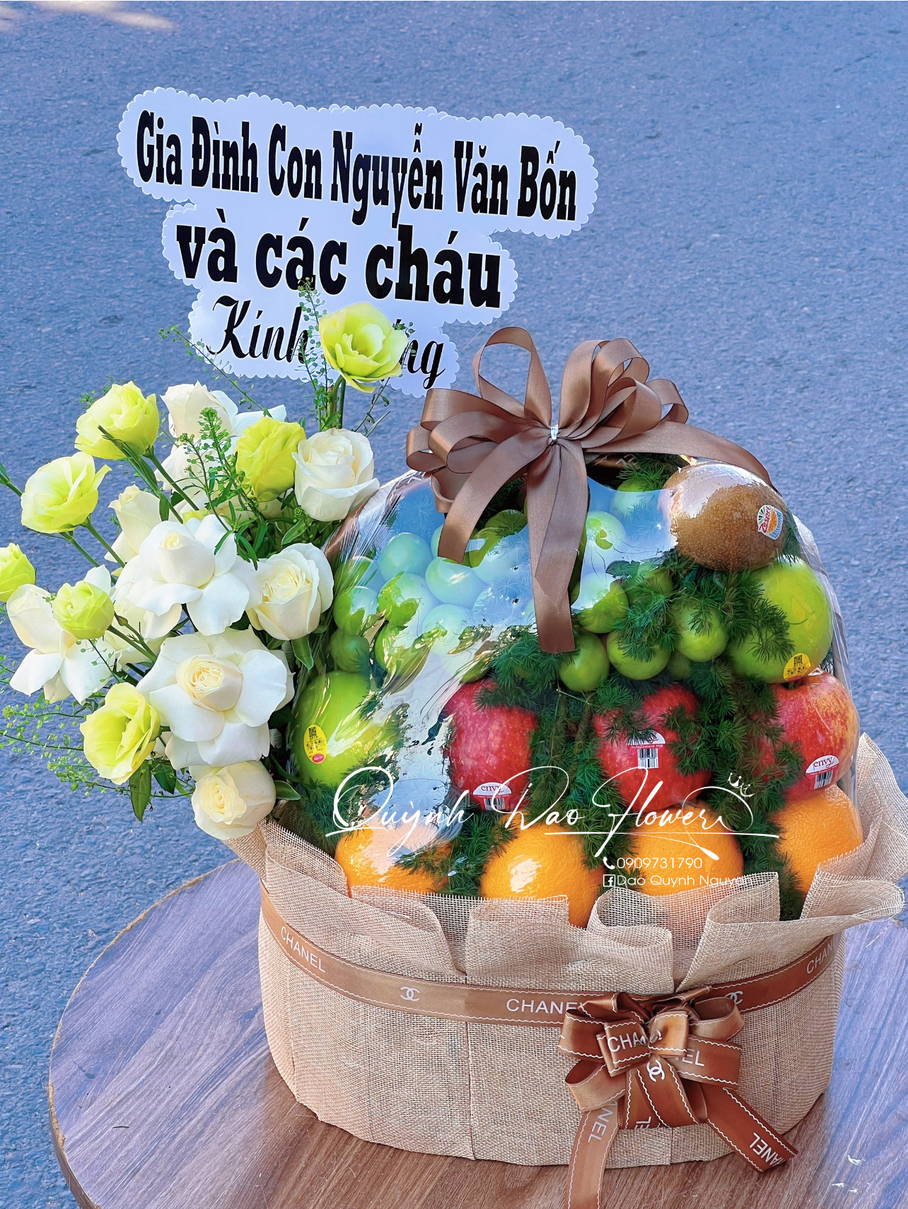 Giỏ trái cây làng đại học 