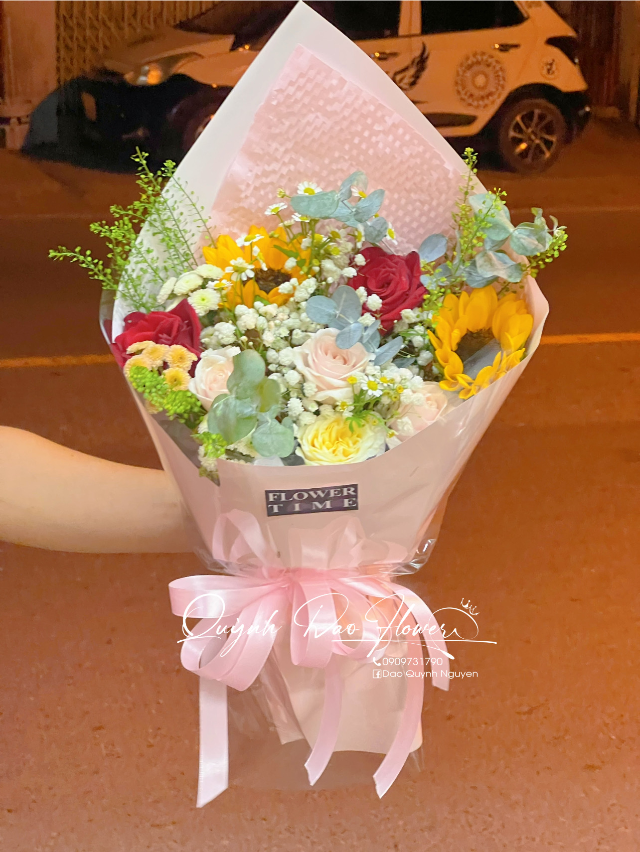 Bó hoa ốc quế