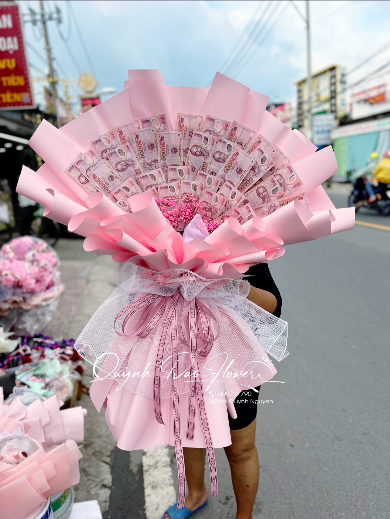 Bó hoa tiền 50k 2 triệu 