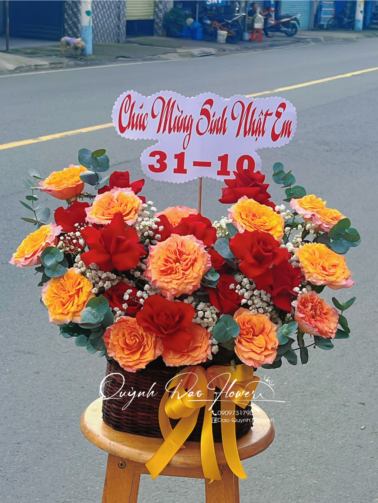 Giỏ hoa sinh nhật nhỏ