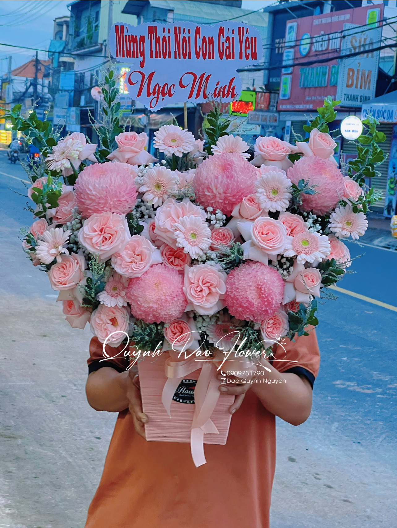 Giỏ hoa mẫu đơn paster