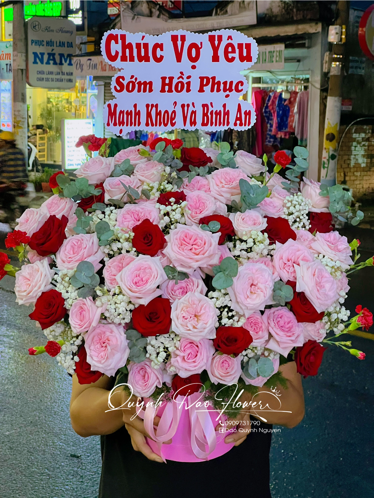Lẵng hoa Hồng ohara quận 3