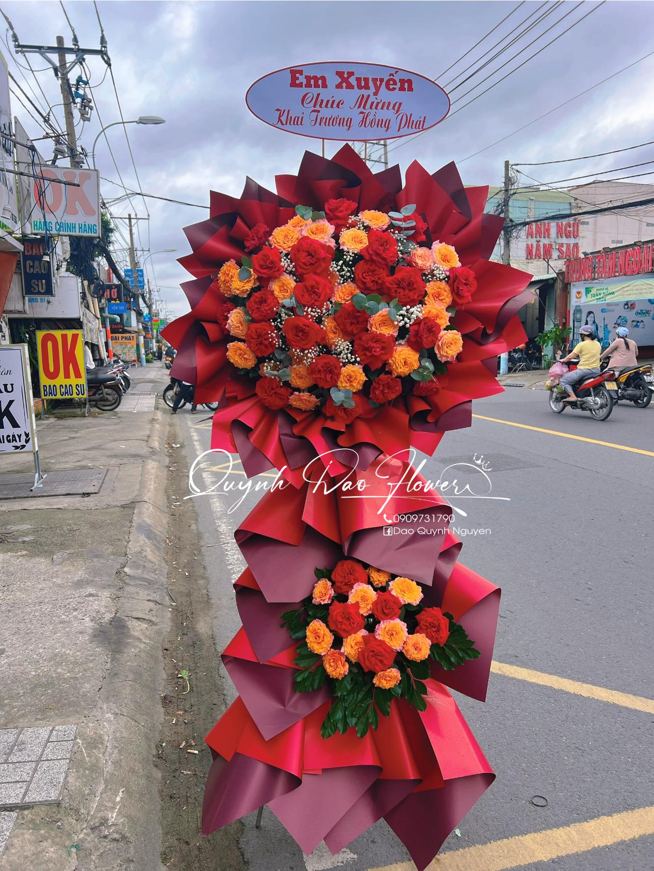 Kệ hoa rẻ quận 12