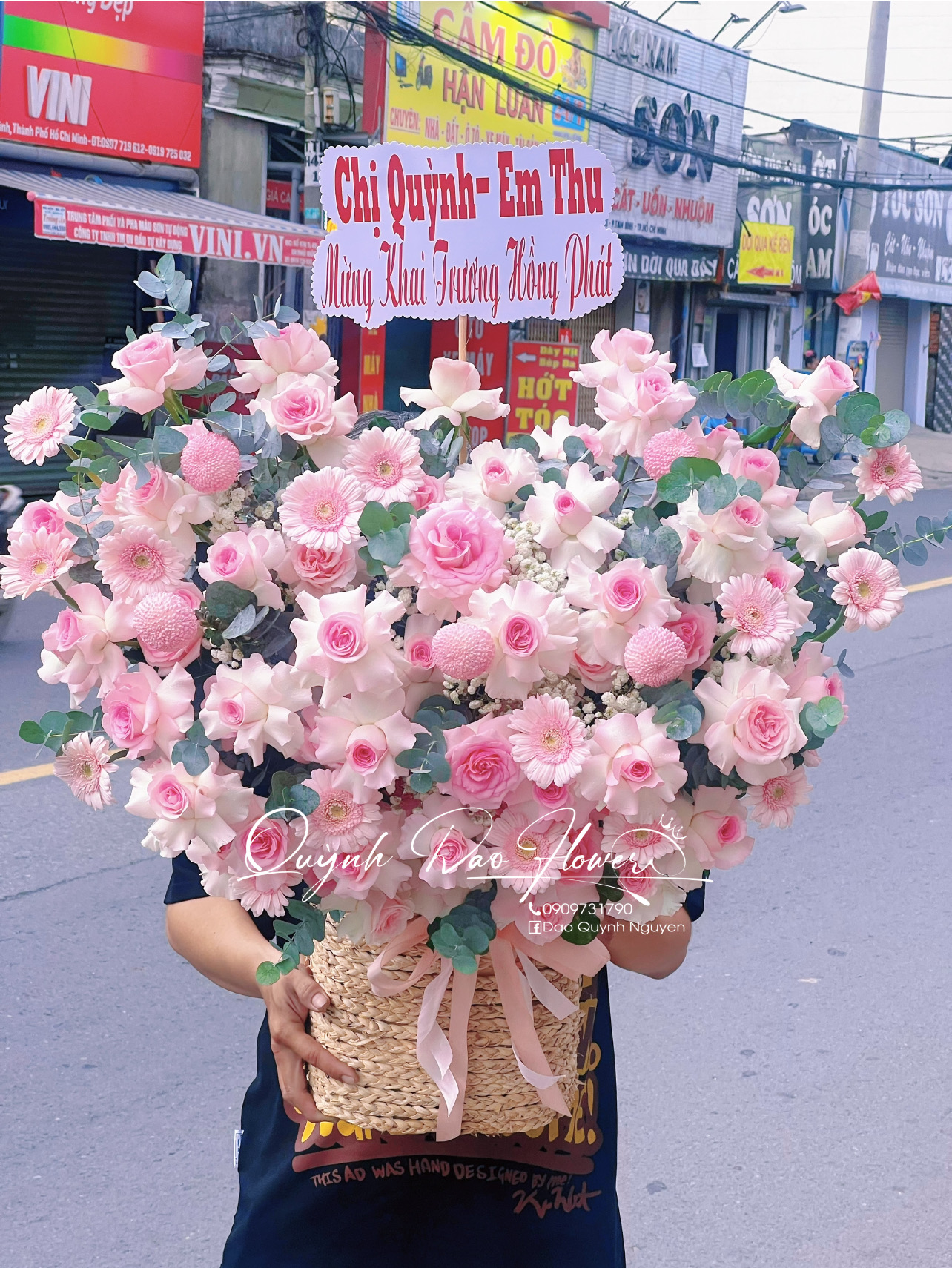 Giỏ hoa to quận 12