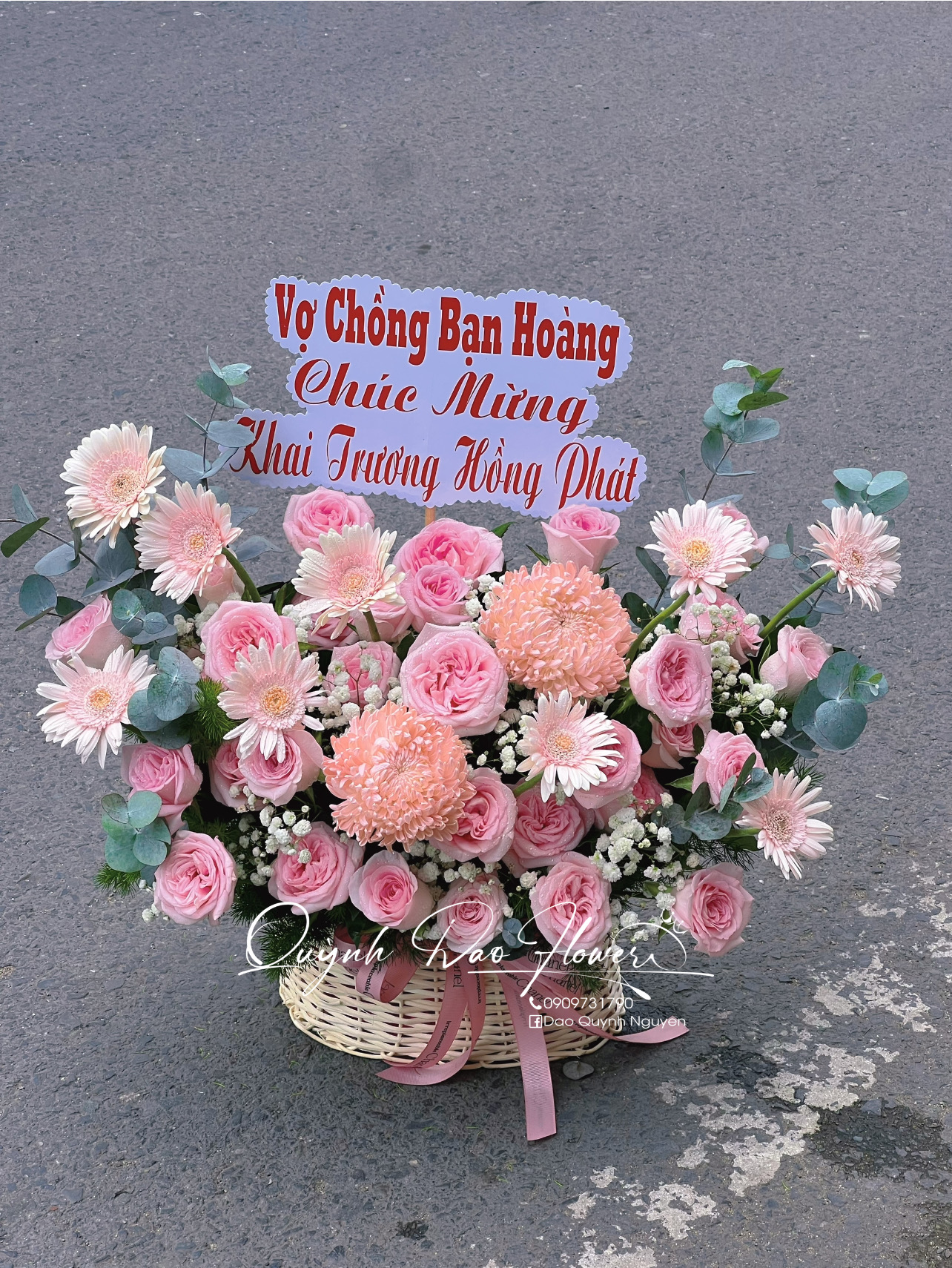 Giỏ hoa mẫu đơn Hồng